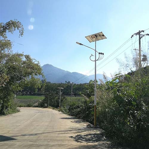 德宏乡村道路太阳能路灯